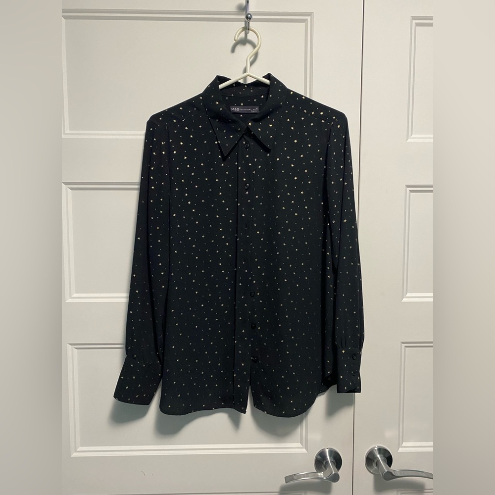 Button down Shirt with gold stars ⭐️ ✨